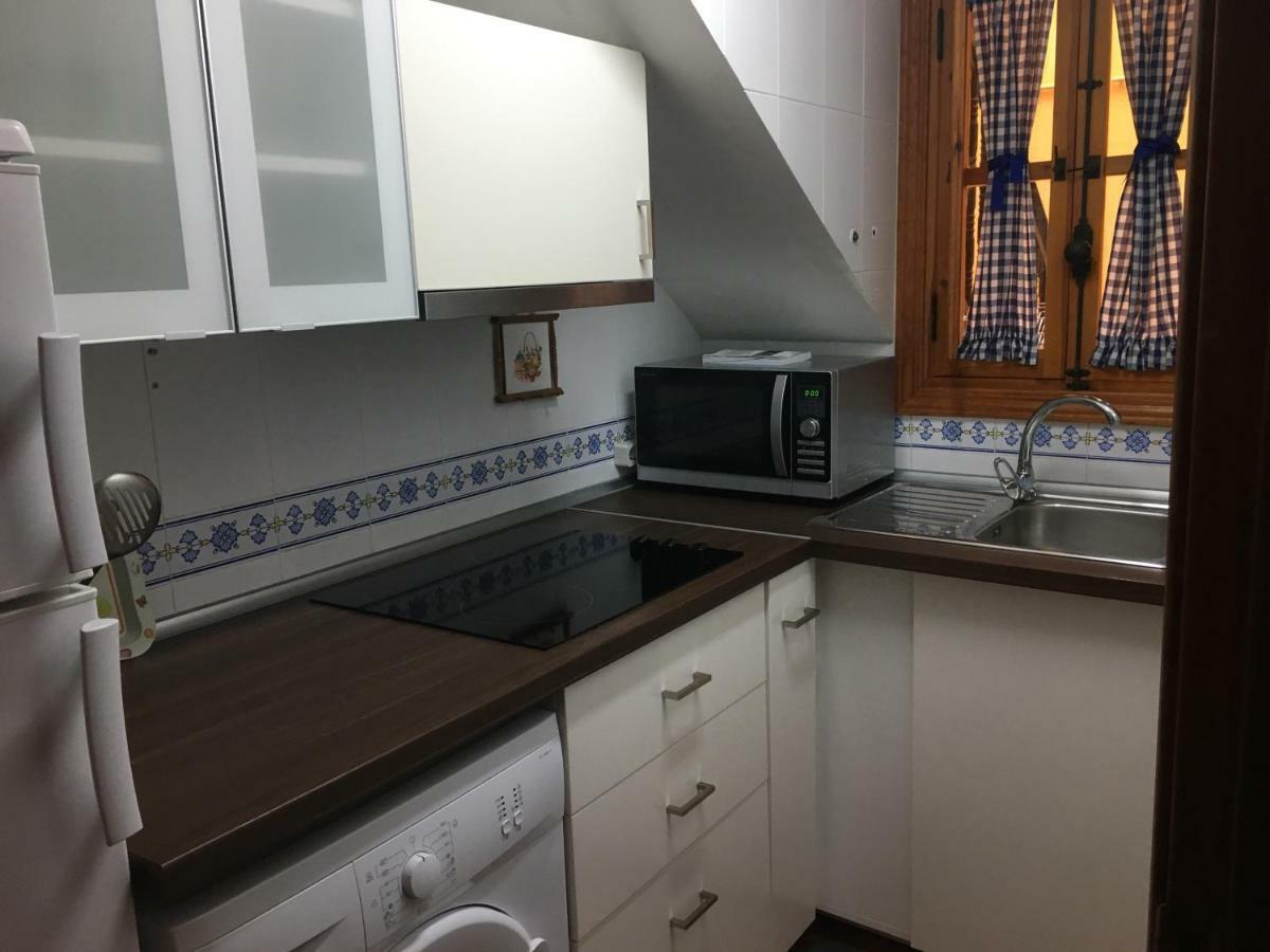 Alojamientos El Horno Монтехо де ла Сиера Екстериор снимка